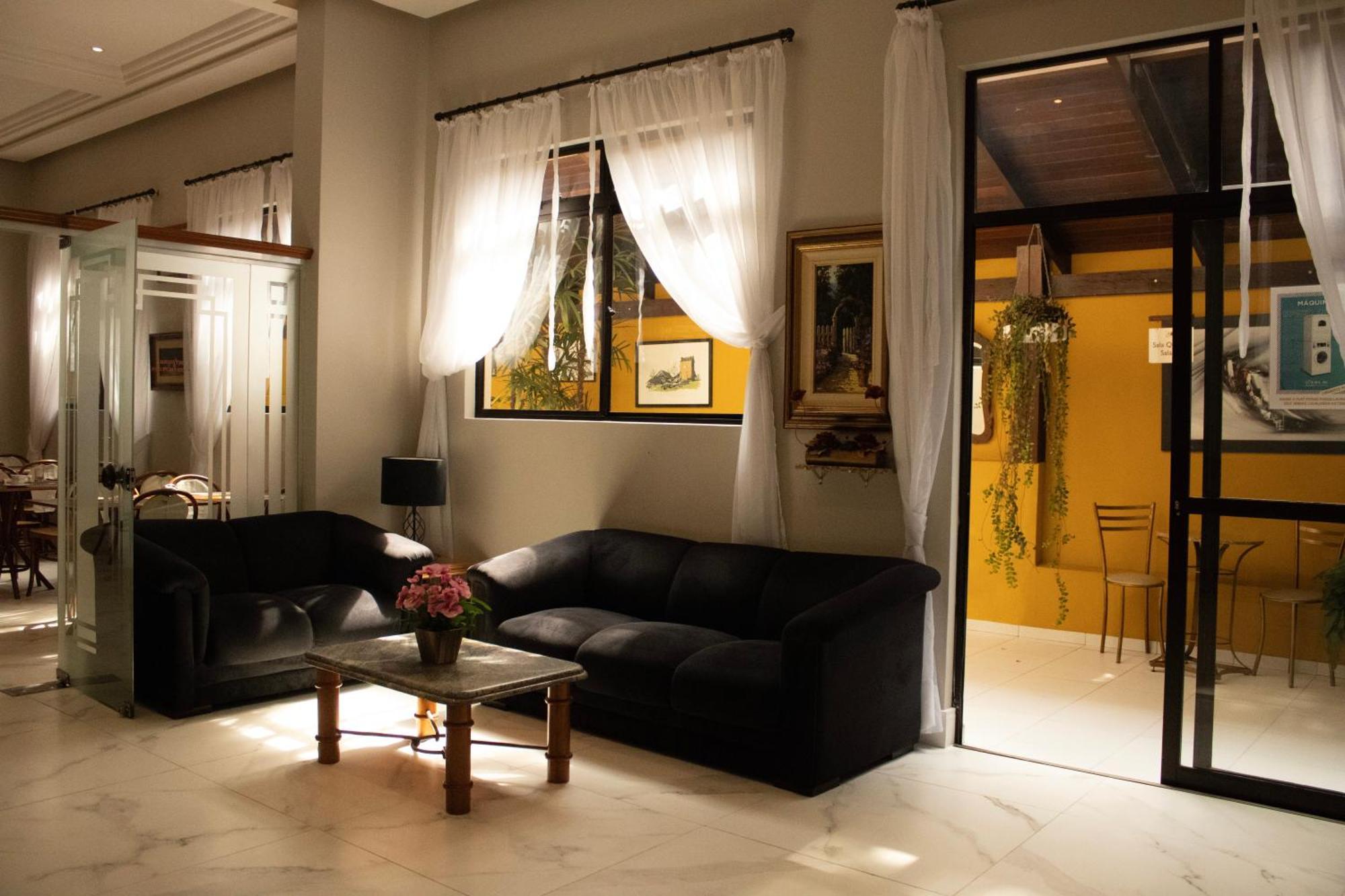 Hotel Flat Petras Residence Curitiba Esterno foto